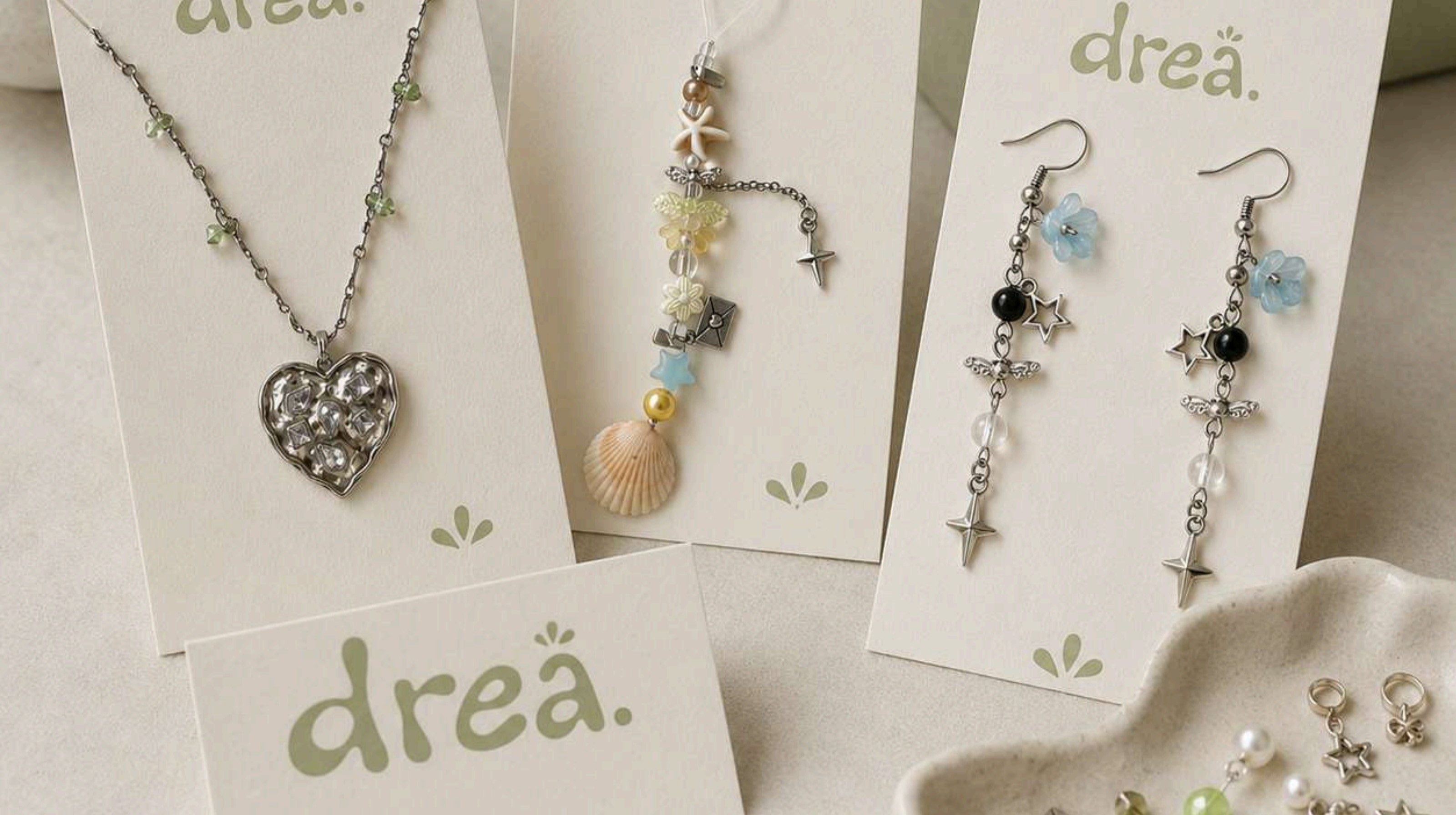 drea. jewellery display cards